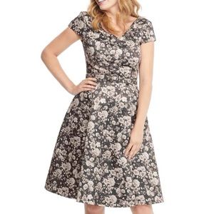 Gal Meets Glam Elle Brightex Duchess Satin Dress size 4